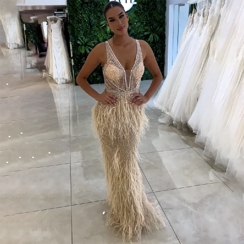 Limited Availability Serene Hill Gold Sexy High Split Mermaid Evening Dresses Gowns Backless Luxury Beaded Feather 2024 For Women Party LA71583