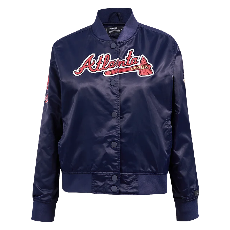 Deal of the Day CHAMARRA DE SATÉN MLB ATLANTA BRAVES CLASSIC ESSENTIALS PARA MUJER