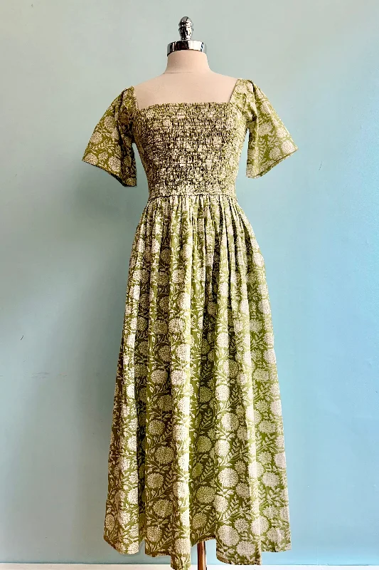 YEAR-End Sale Pear Floral Smocked Teddy Dress by Mata Traders