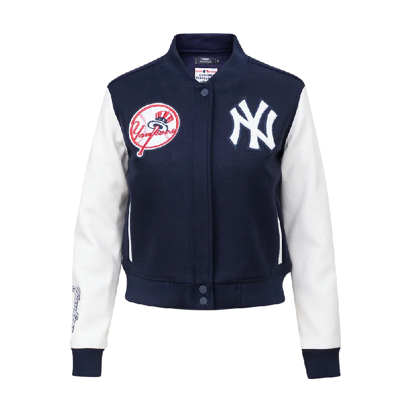 Inventory Reduction CHAMARRA UNIVERSITARIA MLB NEW YORK YANKEES CLASSIC ESSENTIALS PARA MUJER