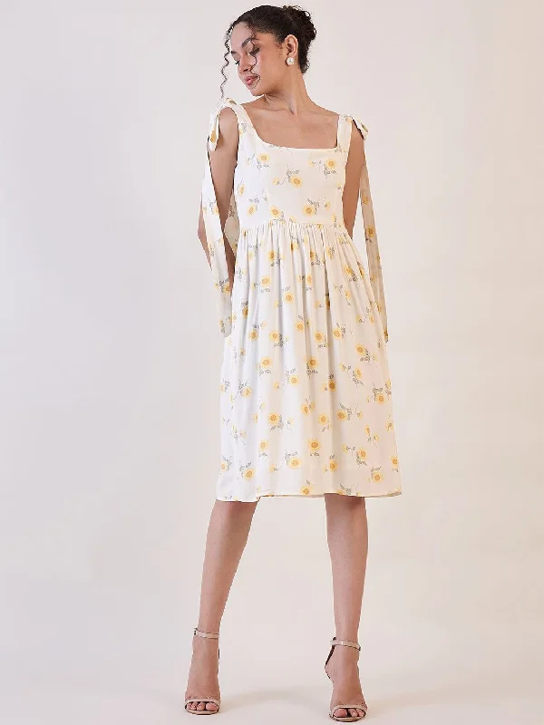 Savings Spectacular White Floral Skater Dress