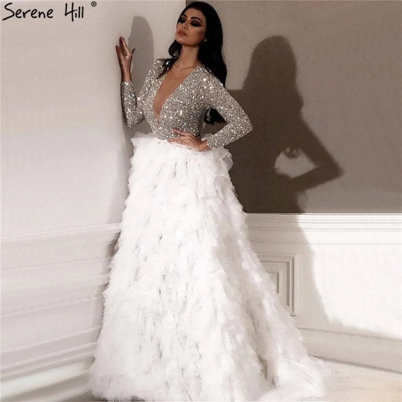 Instant Discount Dubai White Long Sleeves Luxury Evening Dresses 2024 V-Neck Sexy Sequined Tiered Evening Gowns Serene Hill LA6574