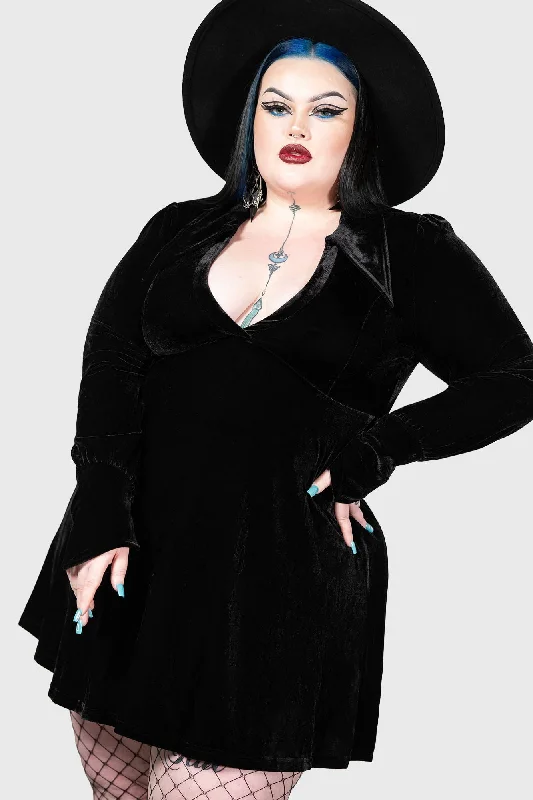 Instant Discount Hecate Velvet Plunge Dress [PLUS]