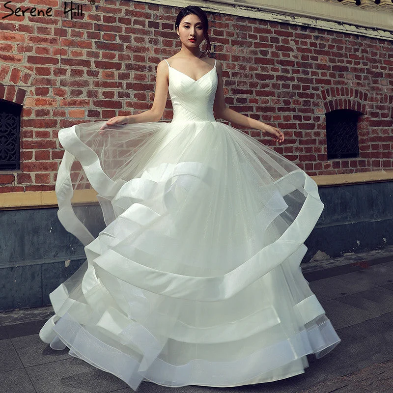 Final Clearance V-Neck Vintage Tulle Wedding Dresses Tiered Simple Sleeveless Bridal Gowns Final Clearance V-Neck Vintage Tulle Wedding Dresses Tiered Simple Sleeveless Bridal Gowns