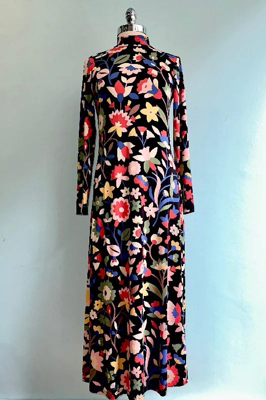 Can't Be Beat Black Floral Midi Knit Dress by Compania Fantastica