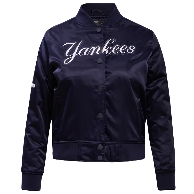 Exclusive Online Offer CHAMARRA DE SATÉN MLB NEW YORK YANKEES CLASSIC ESSENTIALS PARA MUJER